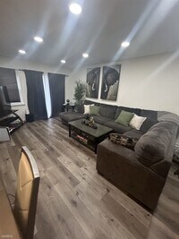 3973 Lankenau Ave photo'