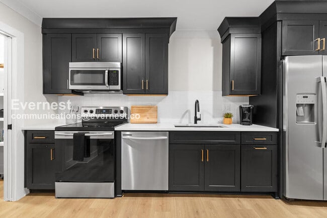 110 Duke St in Nashville, TN - Building Photo - Building Photo