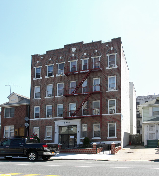 1367 W 6th St in Brooklyn, NY - Building Photo - Building Photo