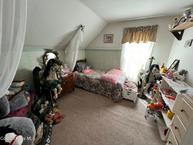 520 S 2nd St in Saint Maries, ID - Foto de edificio - Building Photo