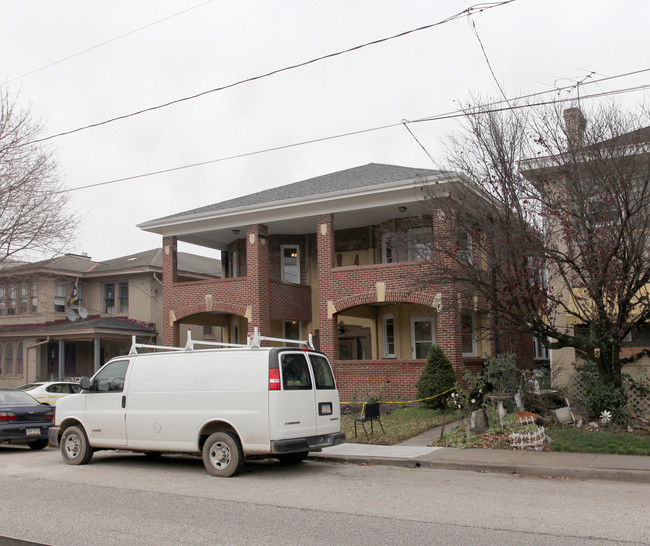 2723 Broadway Ave in Pittsburgh, PA - Building Photo - Building Photo