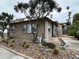 1019 Ocean Ave in Seal Beach, CA - Building Photo