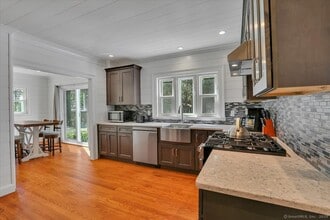 272 Norfolk Rd in Litchfield, CT - Building Photo - Building Photo