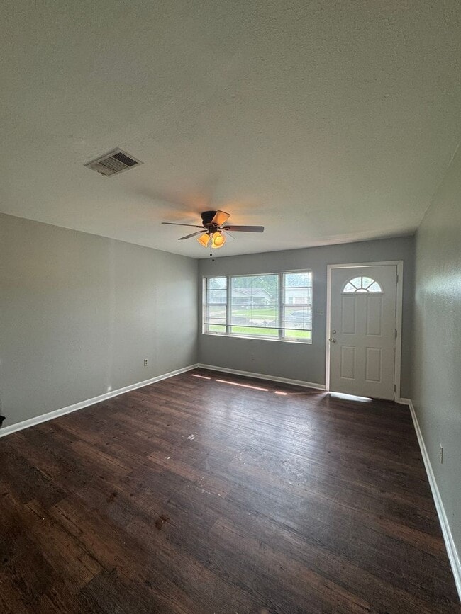 5411 Daffodil Ave in Bossier City, LA - Building Photo - Building Photo