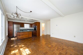 10 Vanessa Ln in Staatsburg, NY - Building Photo - Building Photo