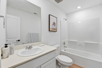 22346 Curly Maple Dr in New Caney, TX - Building Photo - Building Photo