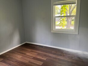 22146 Yates Ave in Sauk Village, IL - Building Photo - Building Photo