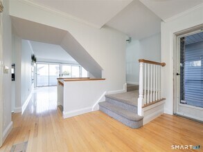 36 Wilton Crst in Wilton, CT - Building Photo - Building Photo