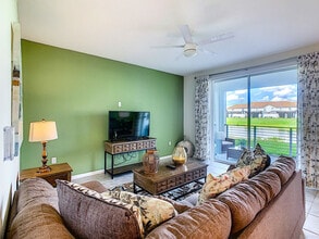 3111 Paradox Cir in Kissimmee, FL - Building Photo - Building Photo
