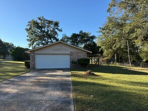 103 Meadowlark Ln in Enterprise, AL - Building Photo - Building Photo