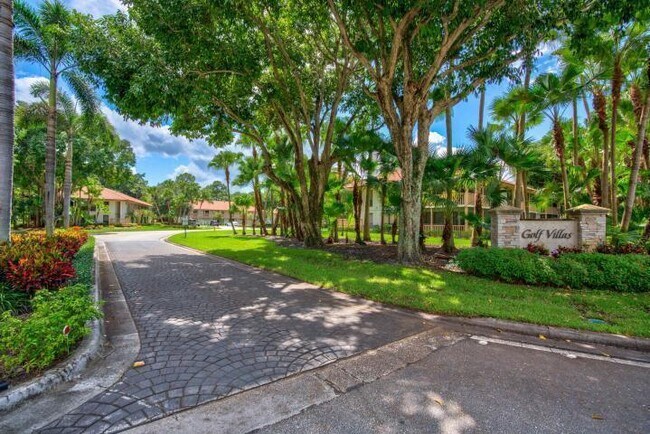 605 Brackenwood Cove in Palm Beach Gardens, FL - Building Photo - Building Photo