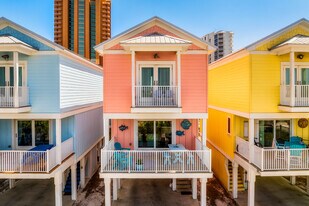 105 W 7th St in Gulf Shores, AL - Building Photo