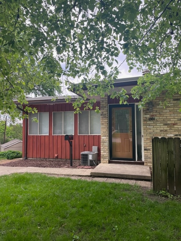 property at 1901 Reetz Rd