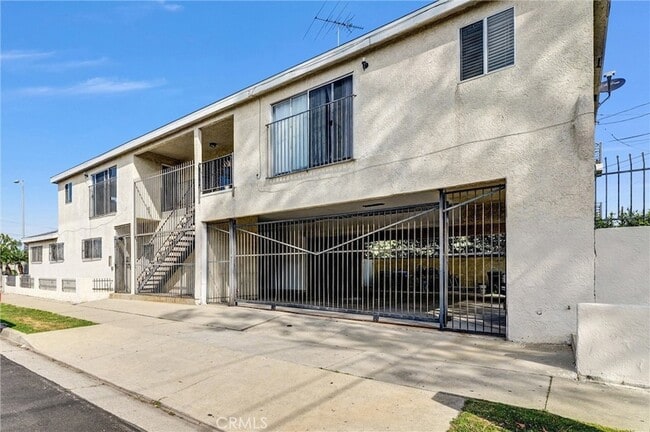 20526 S Western Ave in Torrance, CA - Building Photo - Building Photo