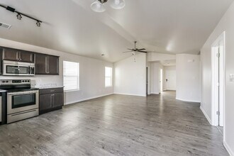 2525 Guildhall Ln in Lexington, KY - Building Photo - Building Photo