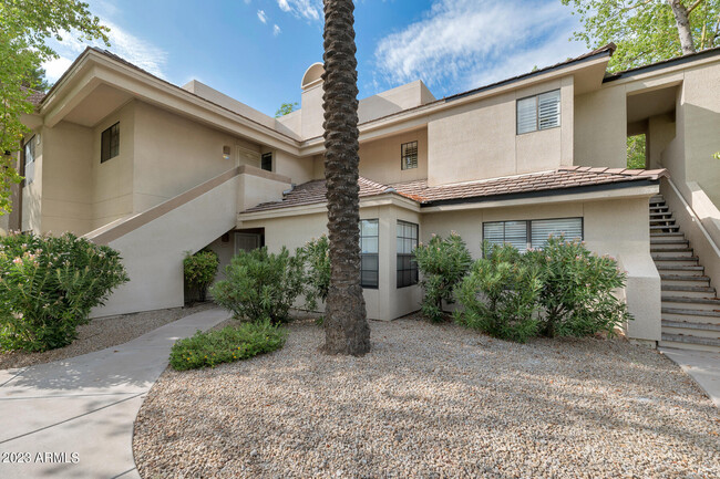 property at 6885 E Cochise Rd