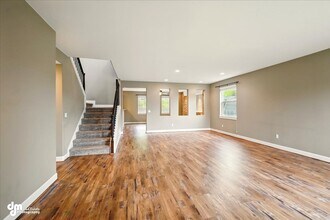6043 E Fetlock Dr in Wasilla, AK - Building Photo - Building Photo