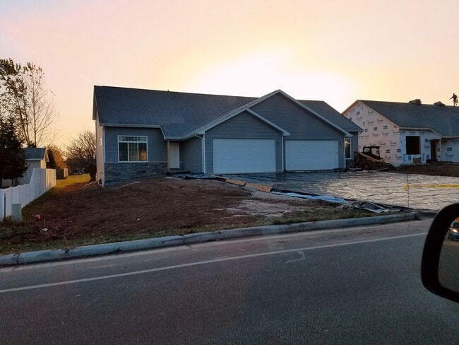 property at 1920 Debruin Rd