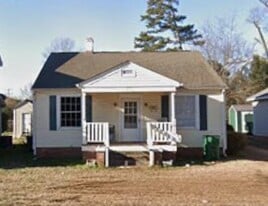 2026 Ashley Rd in Charlotte, NC - Building Photo