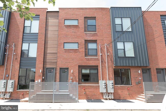 property at 1914 E Letterly St