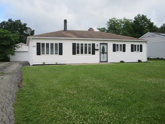 property at 3504 Oakview Dr