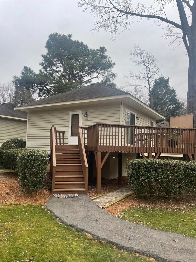 3600 Mill Run in Raleigh, NC - Foto de edificio - Building Photo