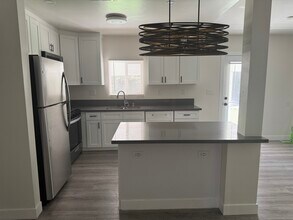 18026 Bullock St in Encino, CA - Building Photo - Building Photo