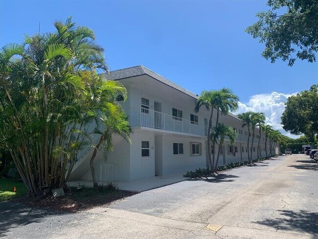 207 Tropic Isle Dr in Delray Beach, FL - Building Photo - Building Photo