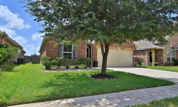 21615 Rainfall Park Dr in Spring, TX - Building Photo - Building Photo