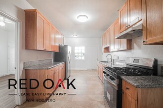 731 W 46th St in Los Angeles, CA - Building Photo - Building Photo