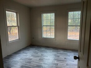 220 8th St in Joshua, TX - Building Photo - Building Photo
