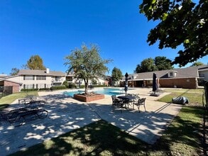 3200 W Britton Rd in The Village, OK - Building Photo - Building Photo