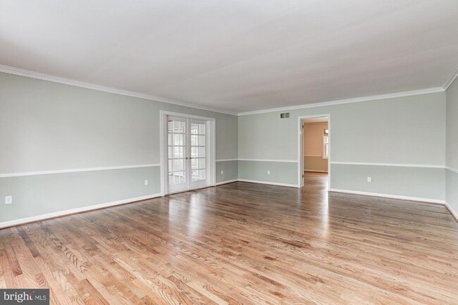 6636 Isle of Skye Dr, Unit Room 5