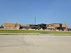 2101 Sun Star Dr in Haslet, TX - Building Photo - Building Photo