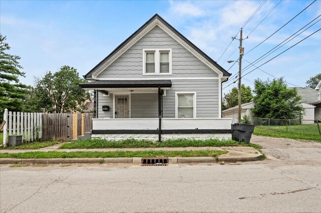 property at 1714 E Ohio St