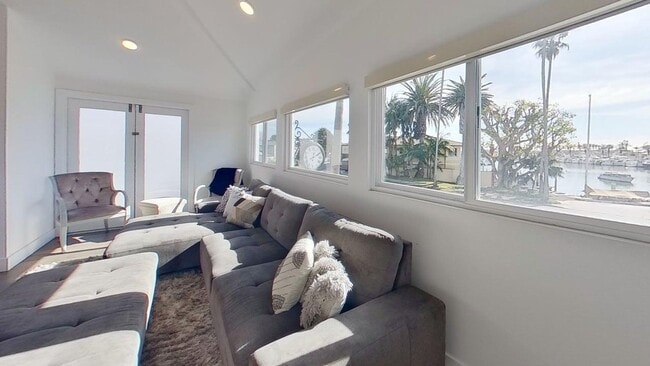 119 Via Lido Soud in Newport Beach, CA - Building Photo - Building Photo