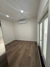 1557 32nd St, Unit 1557 32nd St in Sacramento, CA - Building Photo - Building Photo