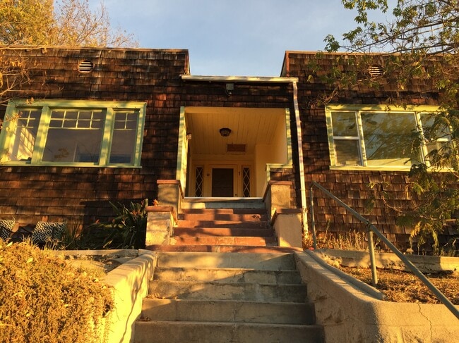 1640 Lemoyne St, Unit 3