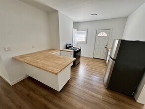 7 Hunt St in Houston, TX - Building Photo - Building Photo