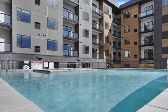 340 West 700 S, Unit 468 in Salt Lake City, UT - Building Photo - Building Photo