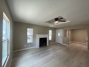 4106 Christie St in Corpus Christi, TX - Building Photo - Building Photo