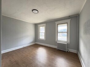 448 Springdale Ave, Unit 1 in East Orange, NJ - Building Photo - Building Photo
