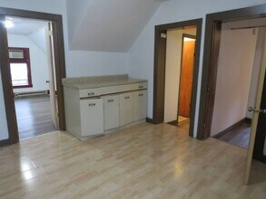 1202 13th Ave E in Menomonie, WI - Building Photo - Building Photo