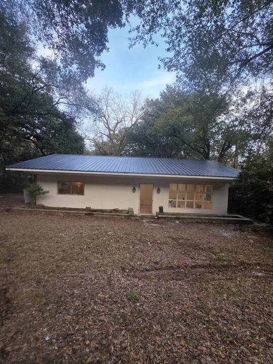 1526 Northview Dr in Mobile, AL - Building Photo