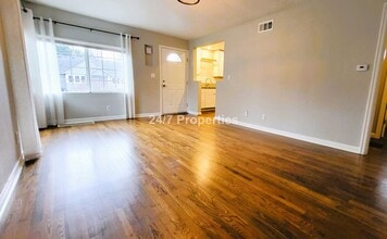 1556 7th St in West Linn, OR - Building Photo - Building Photo