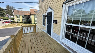 678 Central Ave in Dover, NH - Building Photo - Building Photo