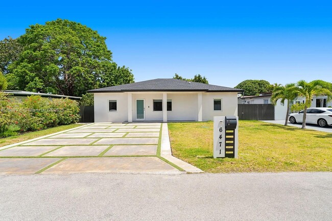 property at 6471 SW 43rd St