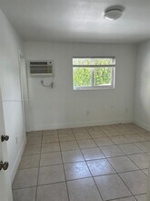 1100 SW 36th Ct in Miami, FL - Building Photo - Building Photo