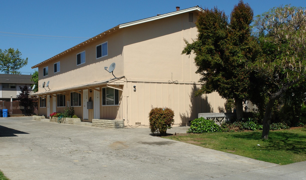 1737 Noranda Dr in Sunnyvale, CA - Building Photo