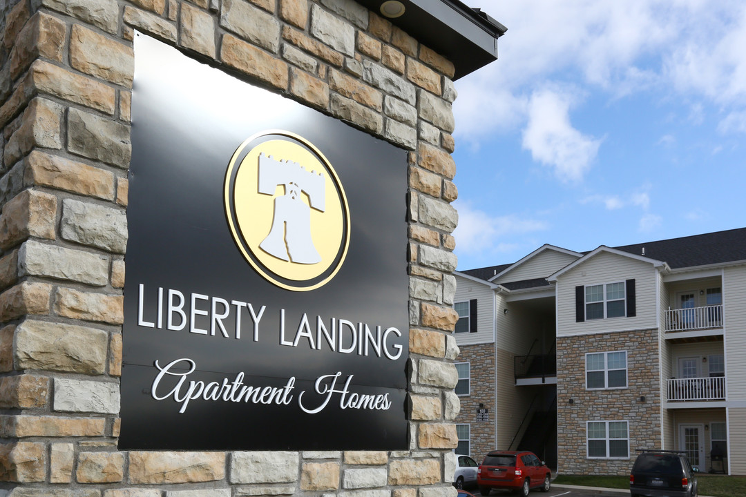 Liberty Landing Apartment Homes in Farmington, MO - Building Photo